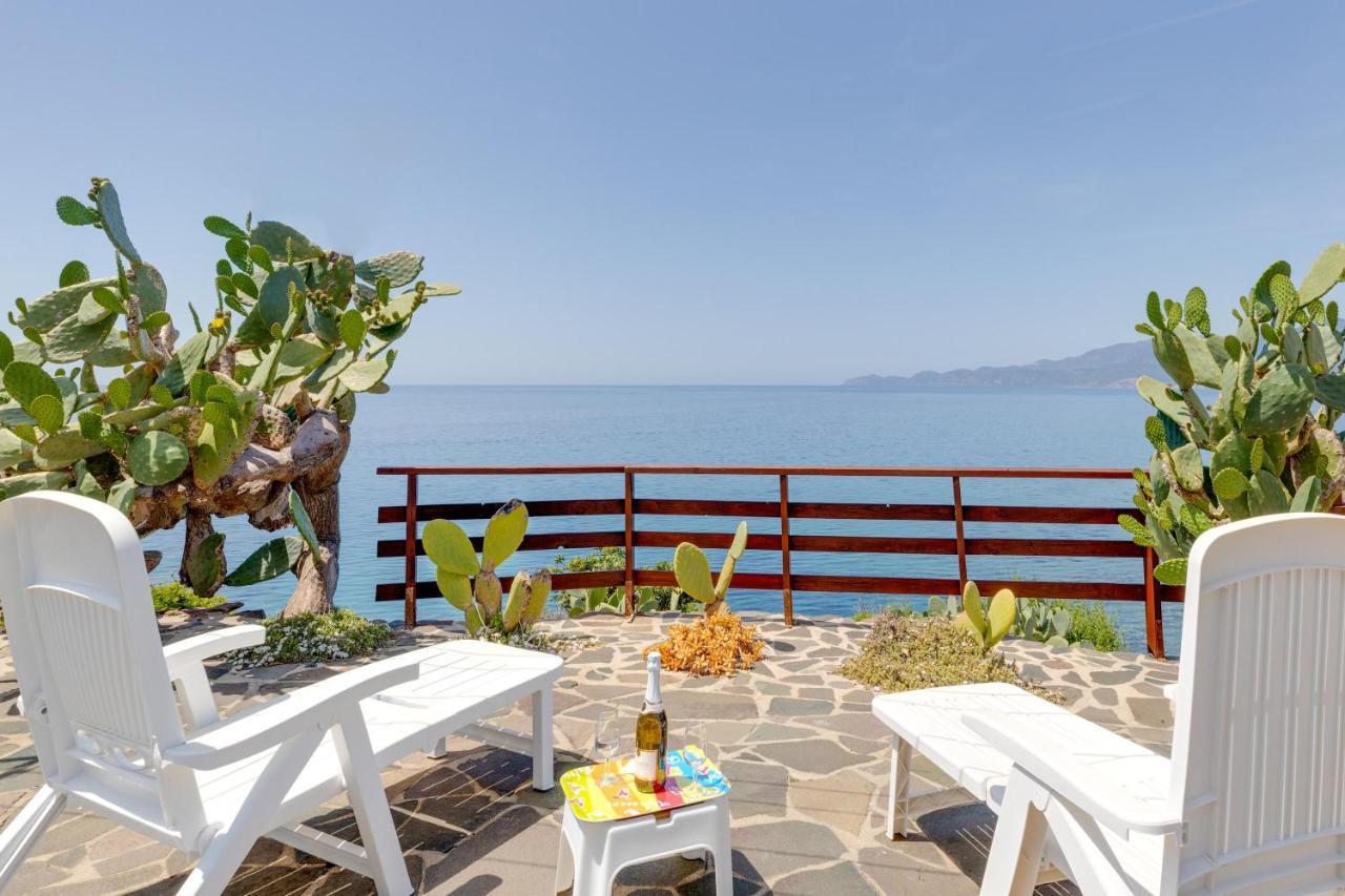 マゴマーダス La Terrazza Sul Mareヴィラ エクステリア 写真